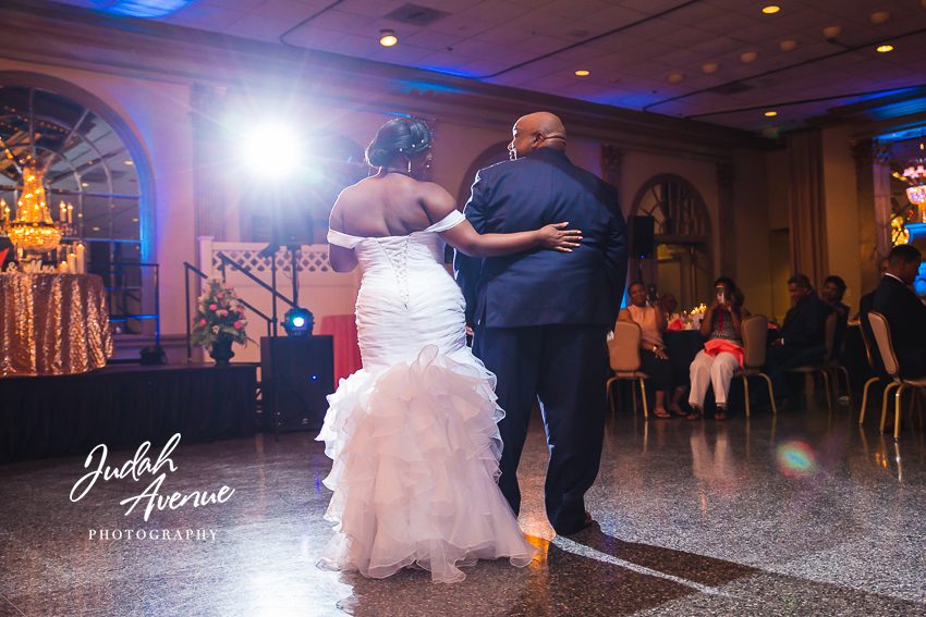 jassie and ryan wedding at martins west in baltimore md wedding photographer in maryland wedding photographer in virginia wedding photographer in washington dc