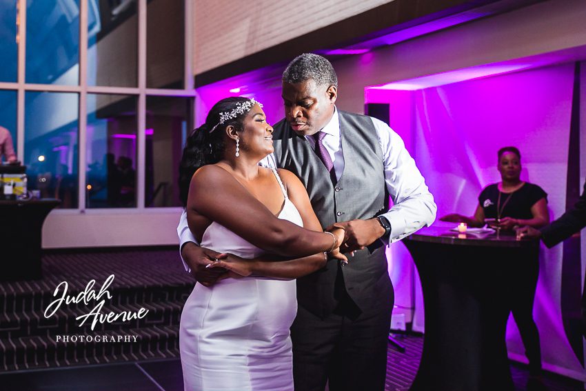 shannon and mark wedding at tower club tysons corner in vienna va wedding photographer in virginia wedding photography in maryland wedding photographer in washington dc