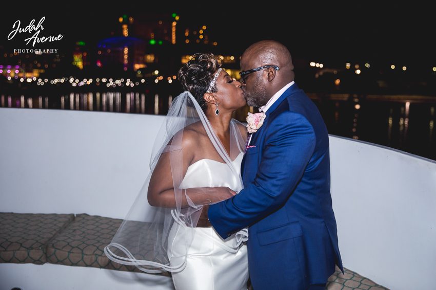 lytresha and thaddeus wedding at yacht in oxon hill md wedding photographer in maryland wedding photographer in virginia wedding photographer in washington dc