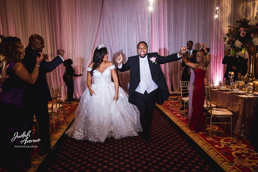 breahna and bryan wedding at camelot by martins caterers in upper marlboro md wedding photographer in maryland wedding photographer in virginia wedding photographer in washington dc