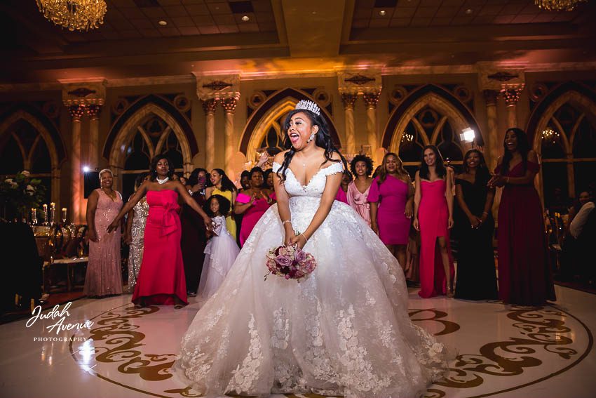 breahna and bryan wedding at camelot by martins caterers in upper marlboro md wedding photographer in maryland wedding photographer in virginia wedding photographer in washington dc