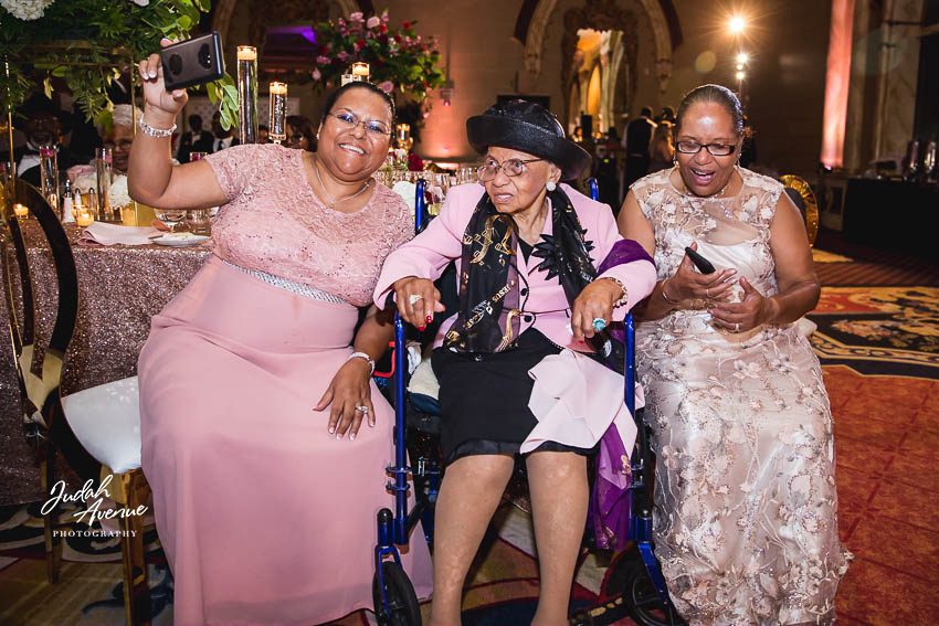 breahna and bryan wedding at camelot by martins caterers in upper marlboro md wedding photographer in maryland wedding photographer in virginia wedding photographer in washington dc