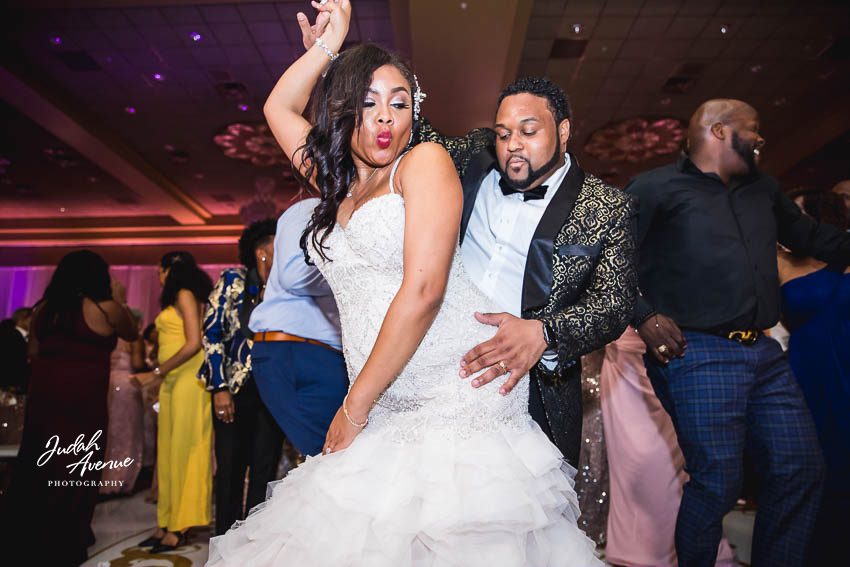 breahna and bryan wedding at camelot by martins caterers in upper marlboro md wedding photographer in maryland wedding photographer in virginia wedding photographer in washington dc