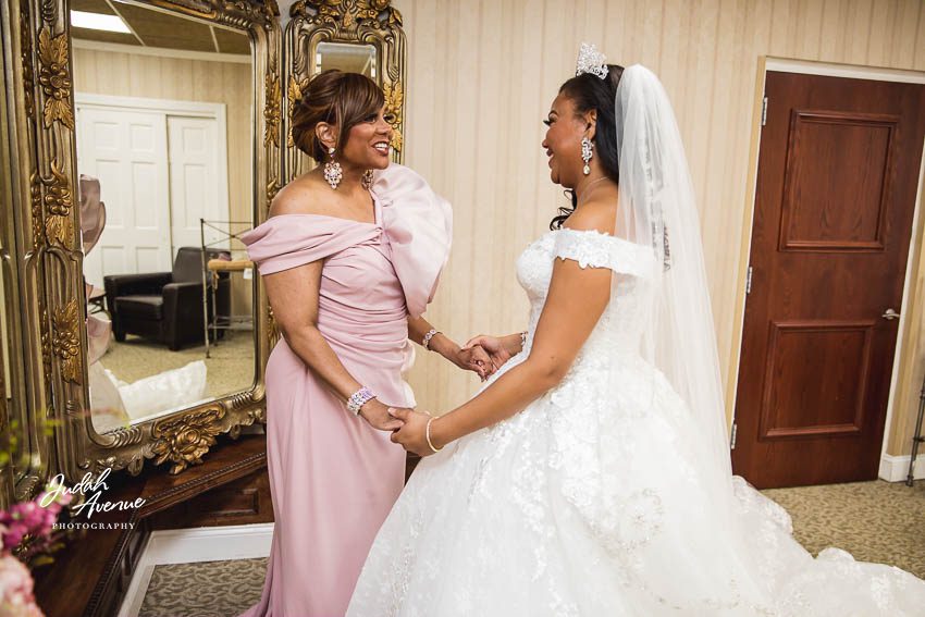 breahna and bryan wedding at camelot by martins caterers in upper marlboro md wedding photographer in maryland wedding photographer in virginia wedding photographer in washington dc