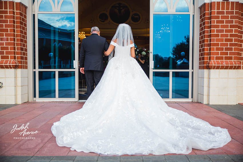 breahna and bryan wedding at camelot by martins caterers in upper marlboro md wedding photographer in maryland wedding photographer in virginia wedding photographer in washington dc