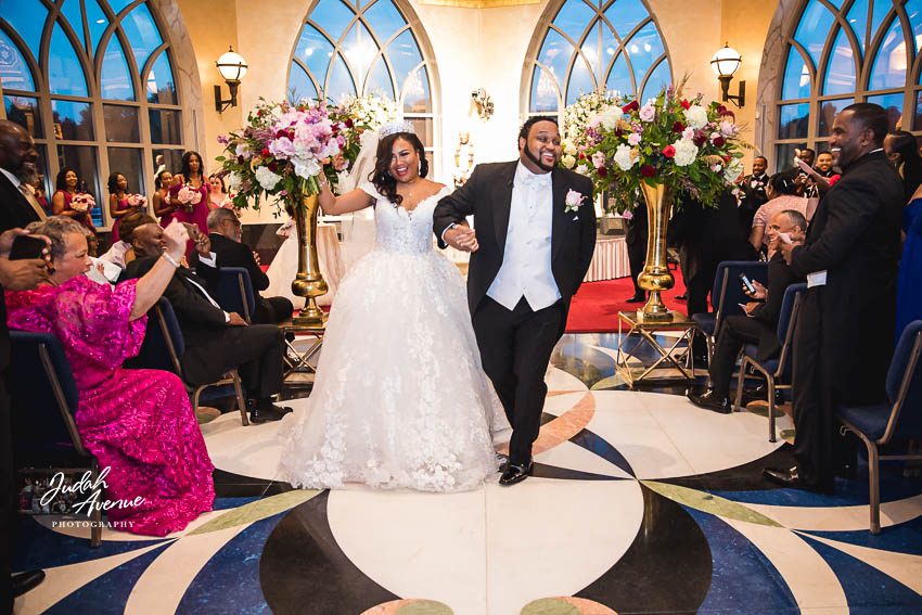 breahna and bryan wedding at camelot by martins caterers in upper marlboro md wedding photographer in maryland wedding photographer in virginia wedding photographer in washington dc