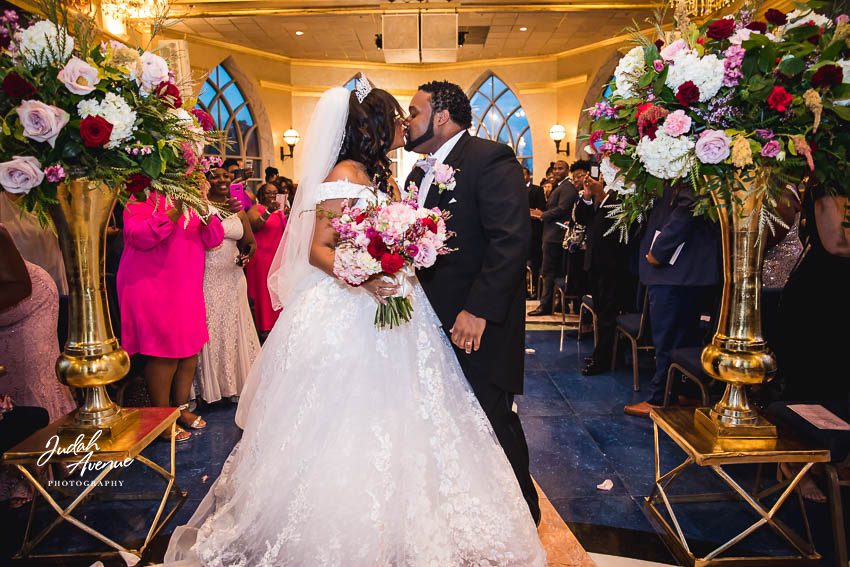 breahna and bryan wedding at camelot by martins caterers in upper marlboro md wedding photographer in maryland wedding photographer in virginia wedding photographer in washington dc