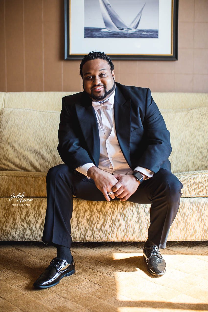 breahna and bryan wedding at camelot by martins caterers in upper marlboro md wedding photographer in maryland wedding photographer in virginia wedding photographer in washington dc