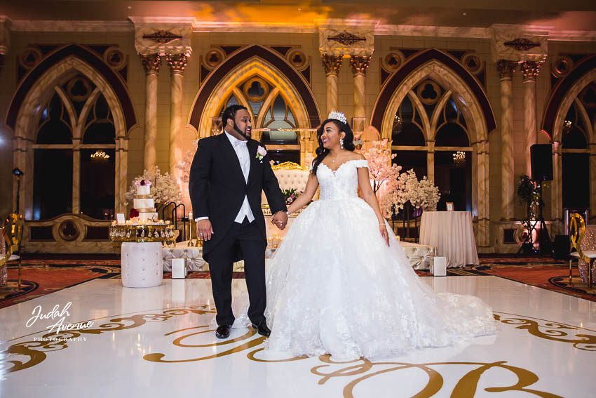 breahna and bryan wedding at camelot by martins caterers in upper marlboro md wedding photographer in maryland wedding photographer in virginia wedding photographer in washington dc