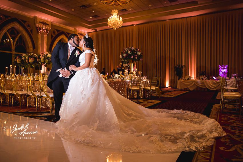 breahna and bryan wedding at camelot by martins caterers in upper marlboro md wedding photographer in maryland wedding photographer in virginia wedding photographer in washington dc