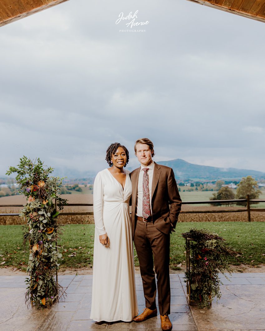 brooke brett vow renewal at shenandoah woods wedding photographer in virginia