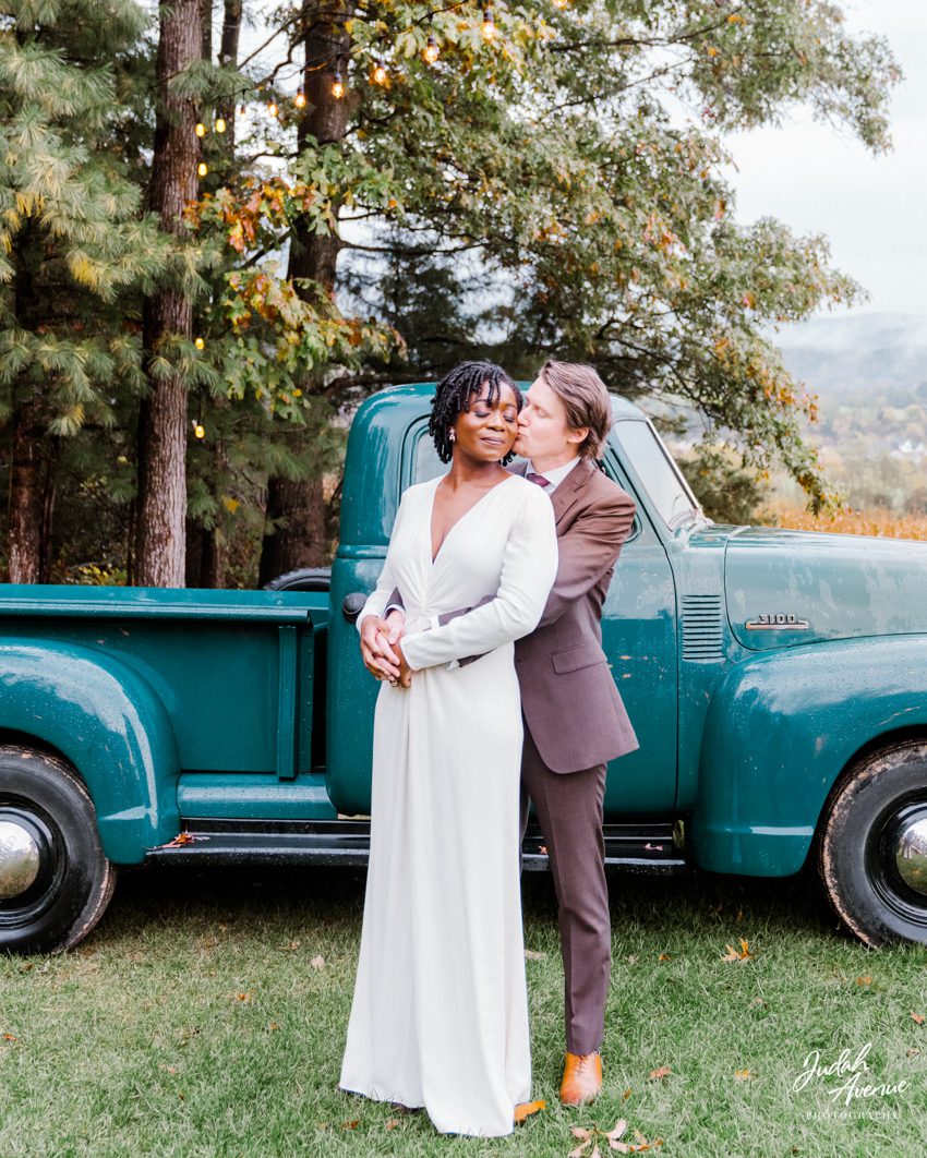 brooke brett vow renewal at shenandoah woods wedding photographer in virginia