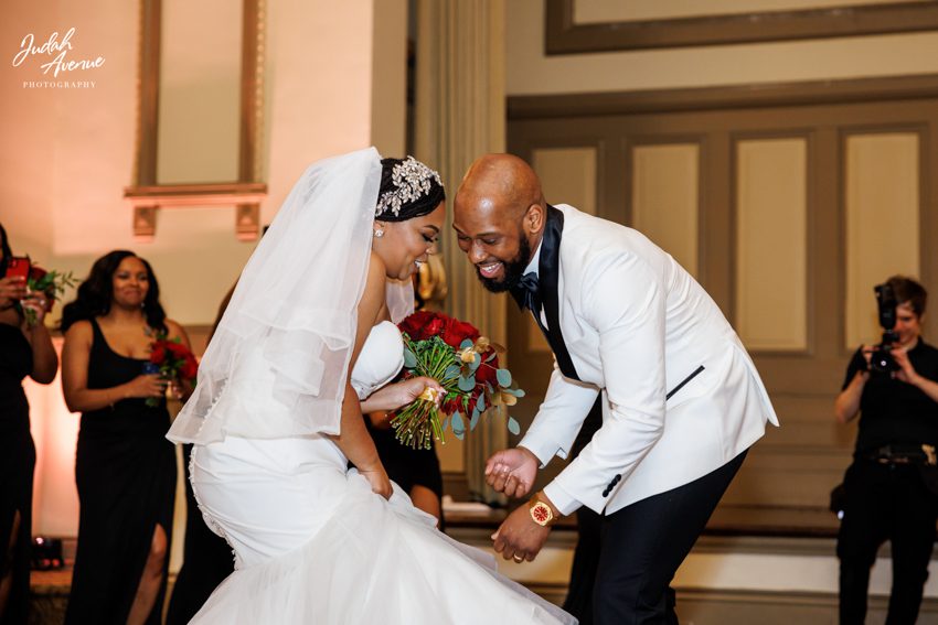 monique and steven wedding at John Marshall Ballrooms in richmond va wedding photographer in virginia wedding photographer in maryland wedding photographer in washington dc