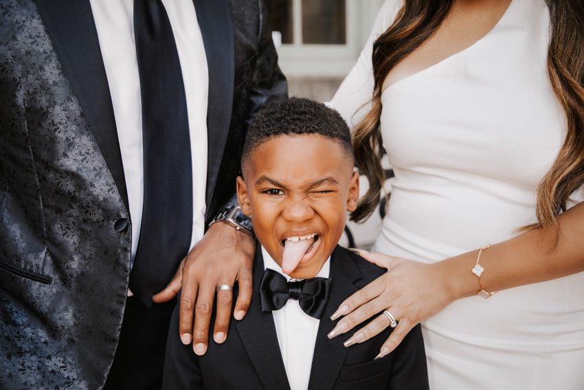 Anniversary Photo Shoot at Larz Anderson House in Washington family photographer in maryland virginia washington dc