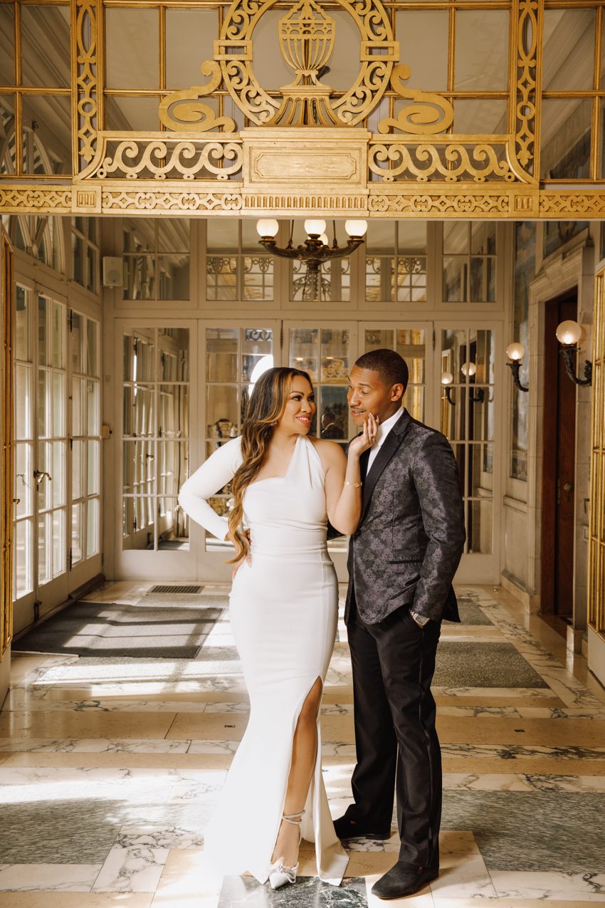 Anniversary Photo Shoot at Larz Anderson House in Washington family photographer in maryland virginia washington dc