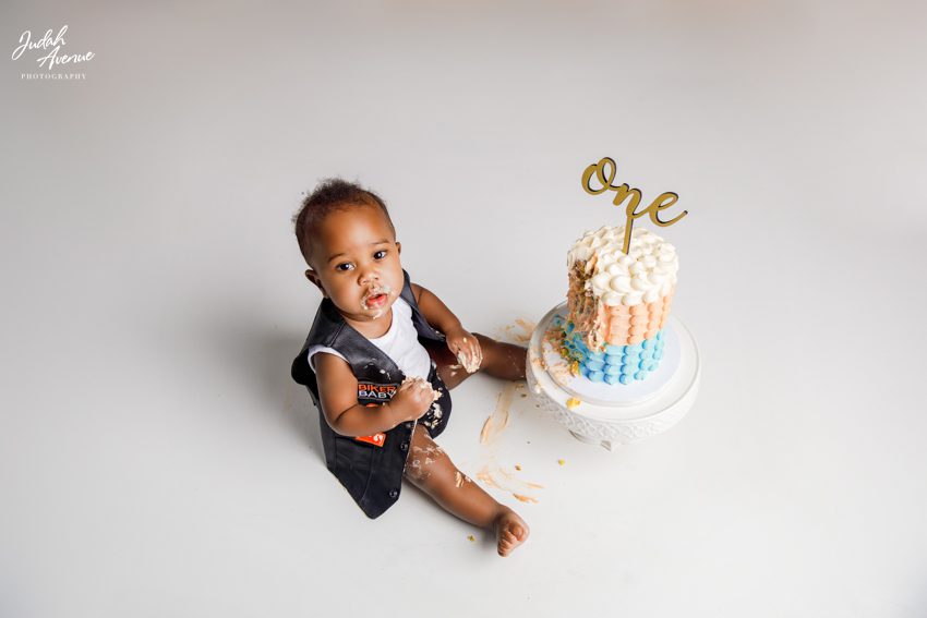 cake smash photographer in maryland virginia washington dc