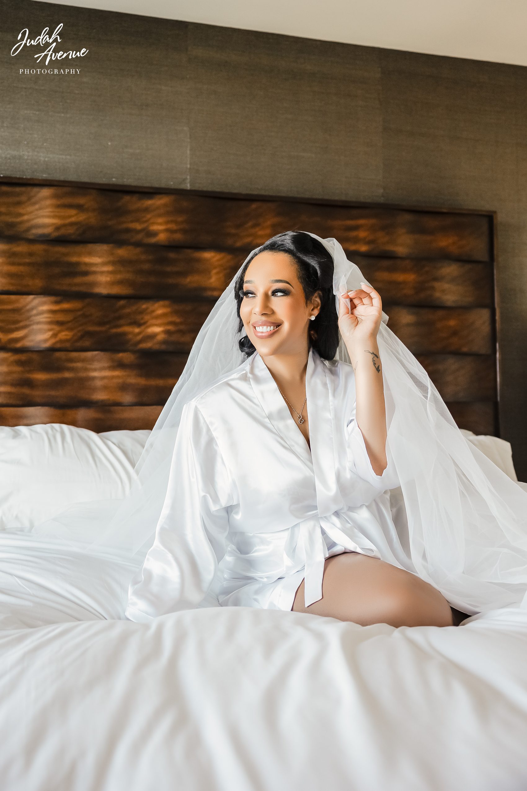 mia and justin wedding at renaissance arlington capital view hotel in arlington va wedding photographer in virginia wedding photography in maryland wedding photographer in washington dc