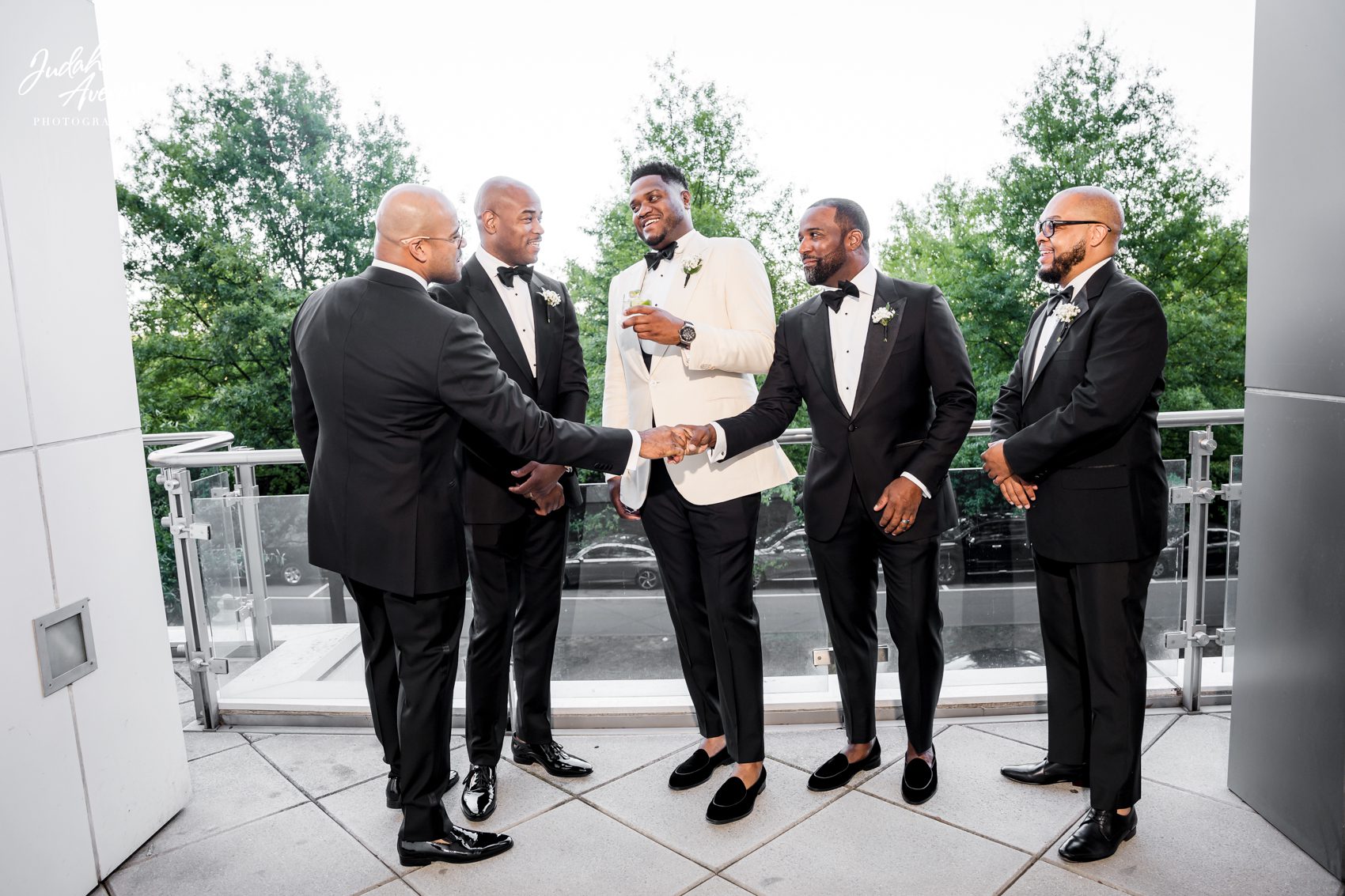 mia and justin wedding at renaissance arlington capital view hotel in arlington va wedding photographer in virginia wedding photography in maryland wedding photographer in washington dc