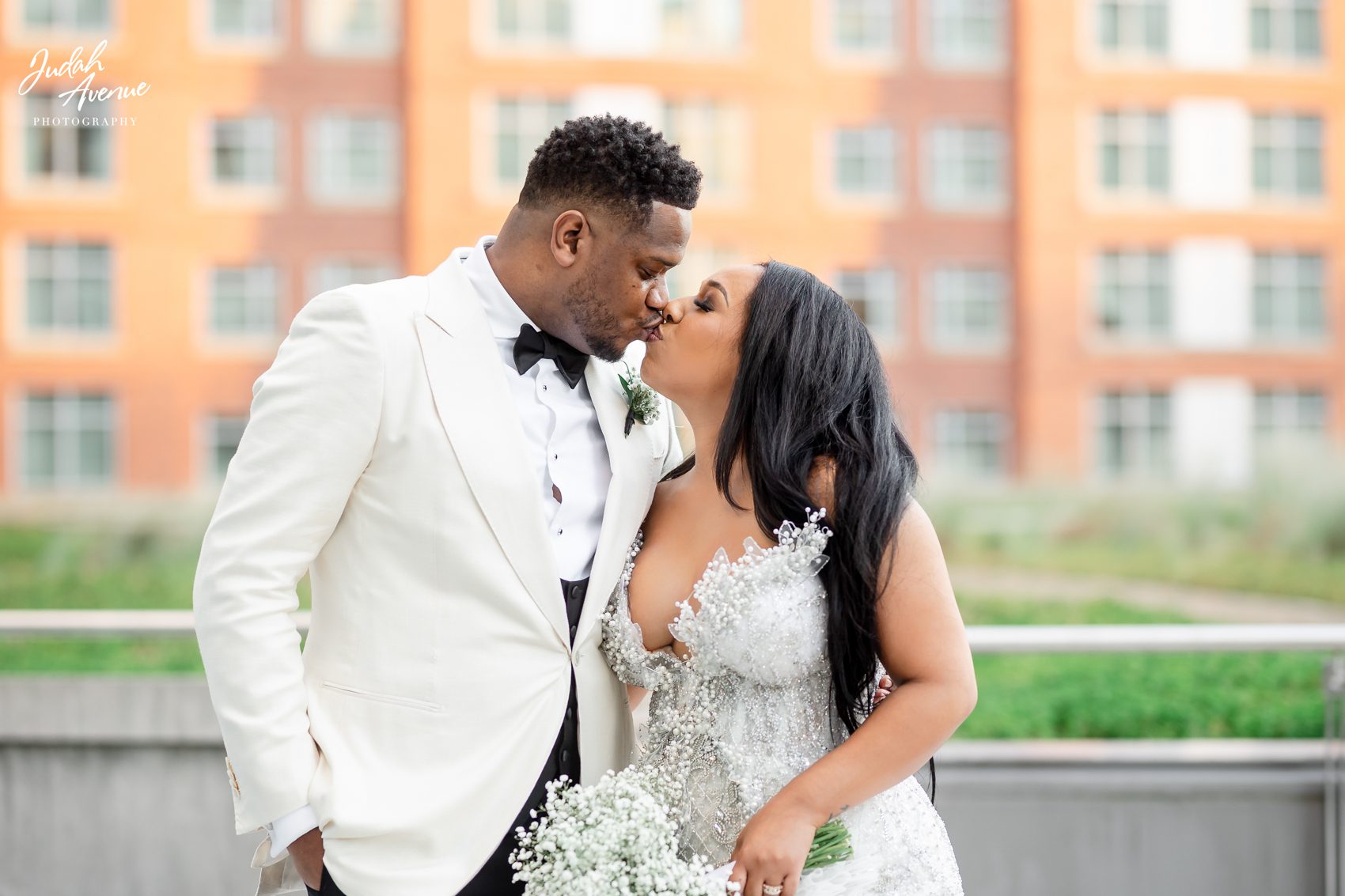 mia and justin wedding at renaissance arlington capital view hotel in arlington va wedding photographer in virginia wedding photography in maryland wedding photographer in washington dc