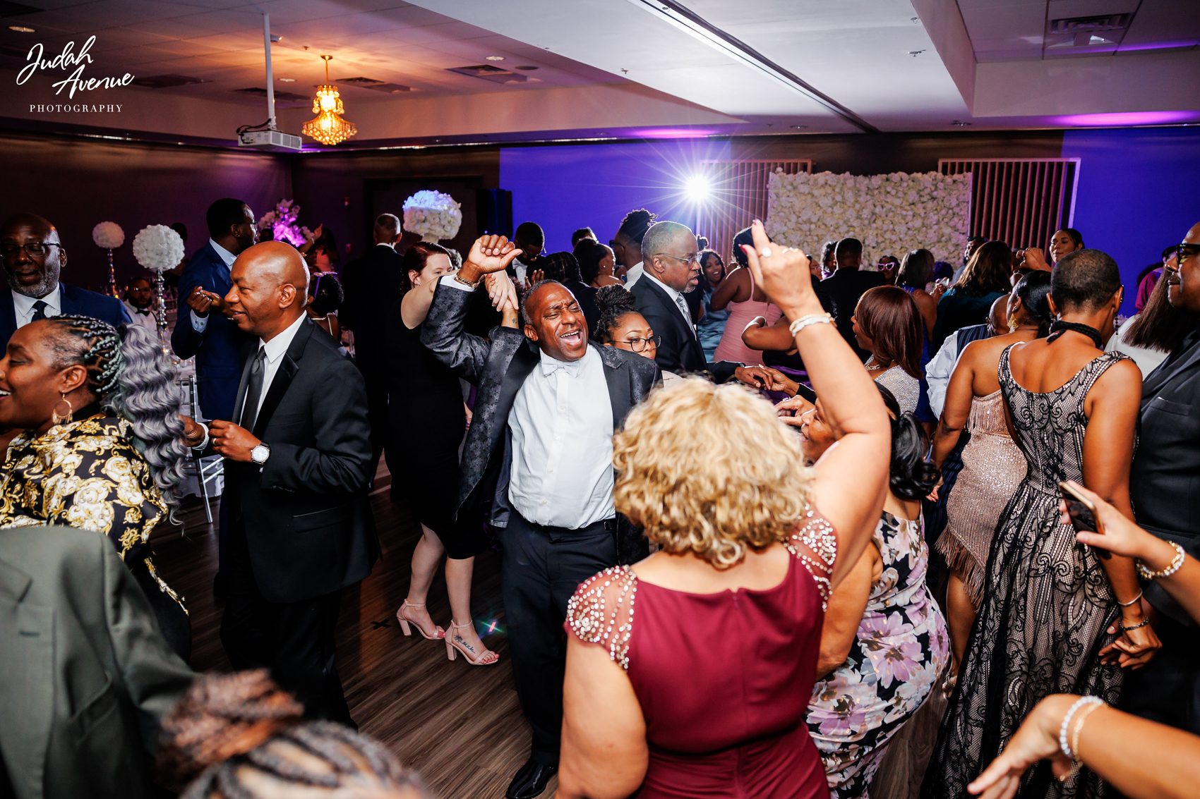 kimberley and james wedding at Holiday Inn Fredericksburg Conference Ctr in Fredericksburg va wedding photographer in virginia wedding photographer in maryland wedding photographer in washington dc