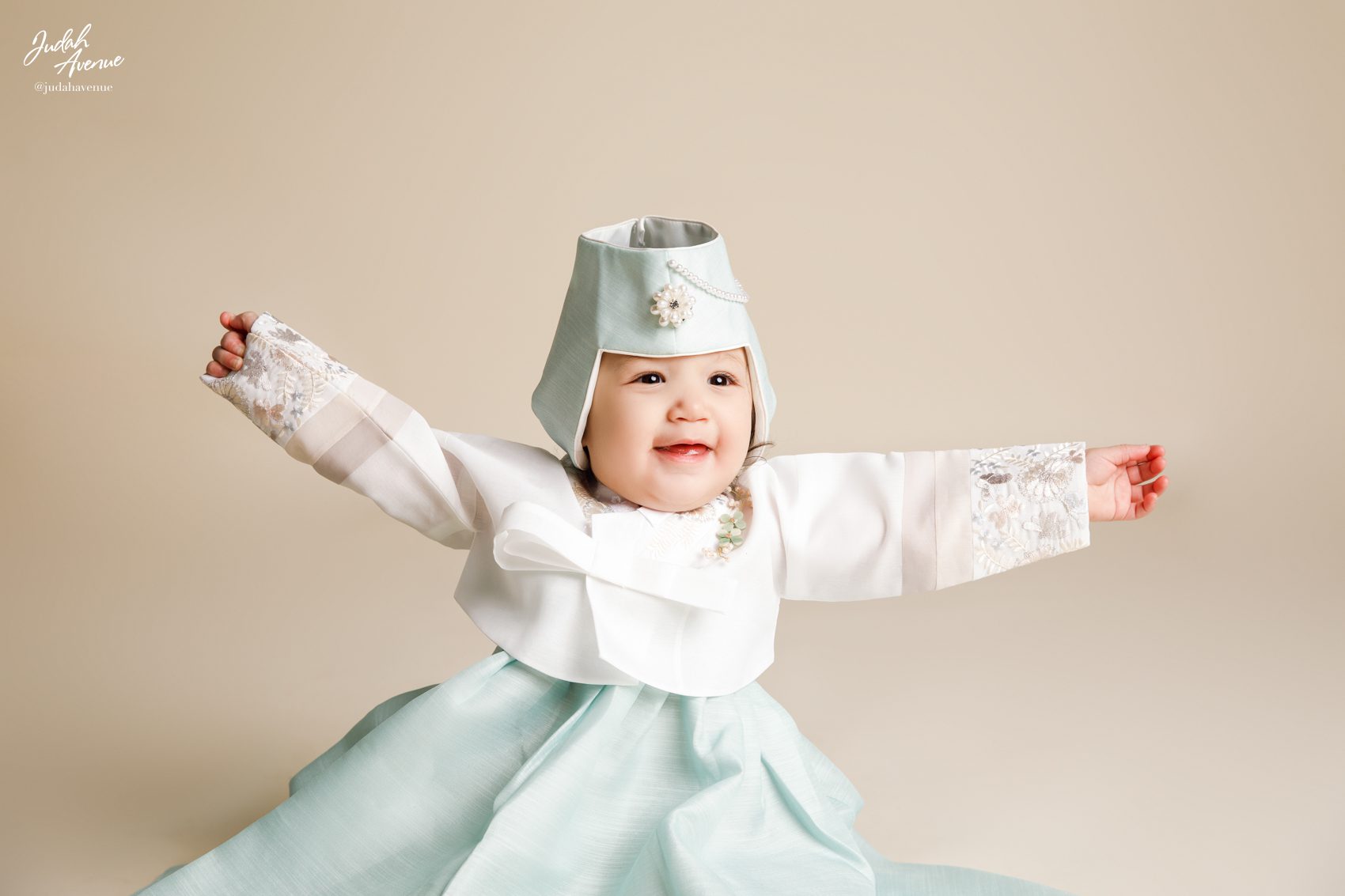 cake smash photographer in maryland virginia washington dc