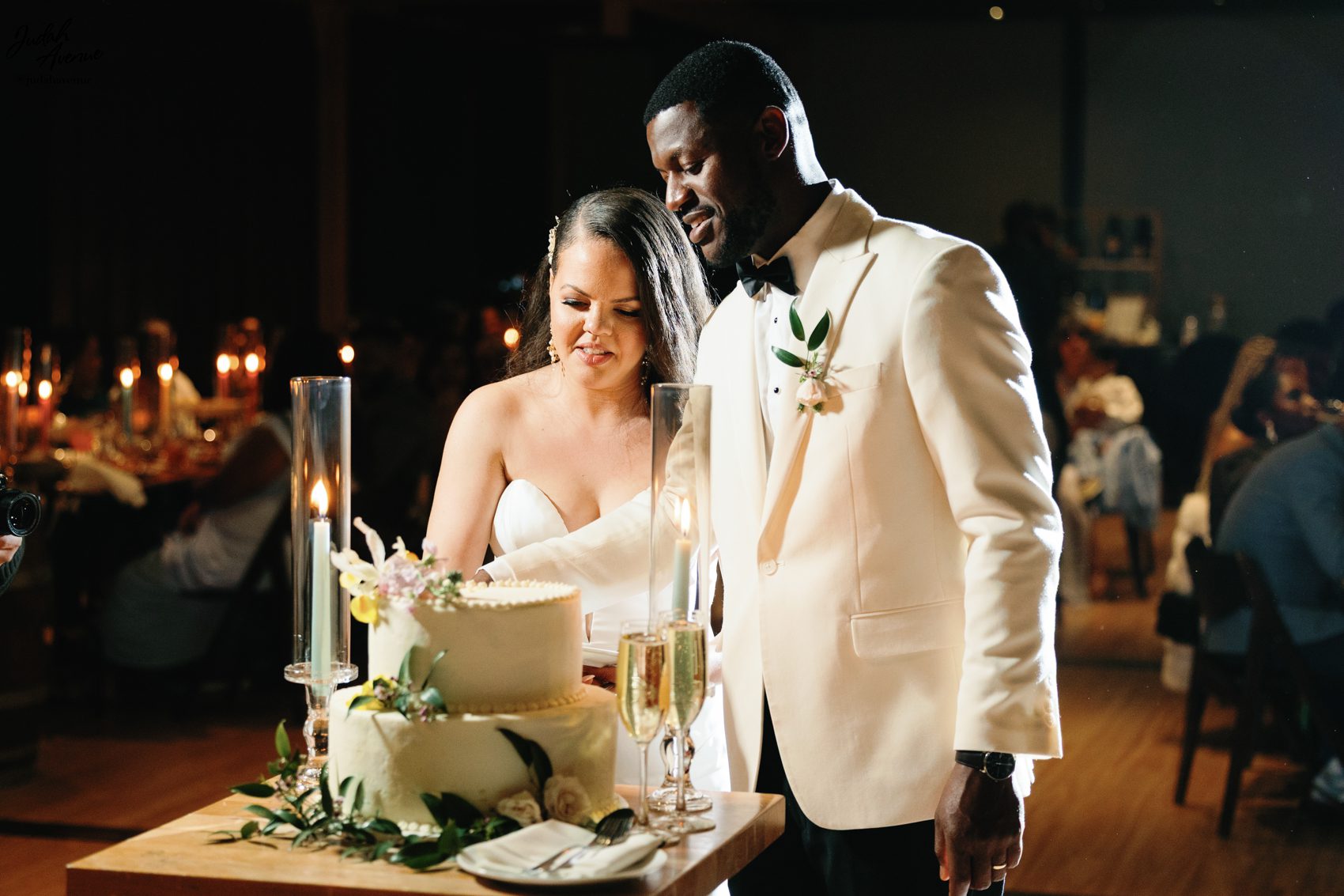 aurelie and junau wedding at district winery wedding photographer in washington dc wedding photographer in virginia wedding photographer in maryland