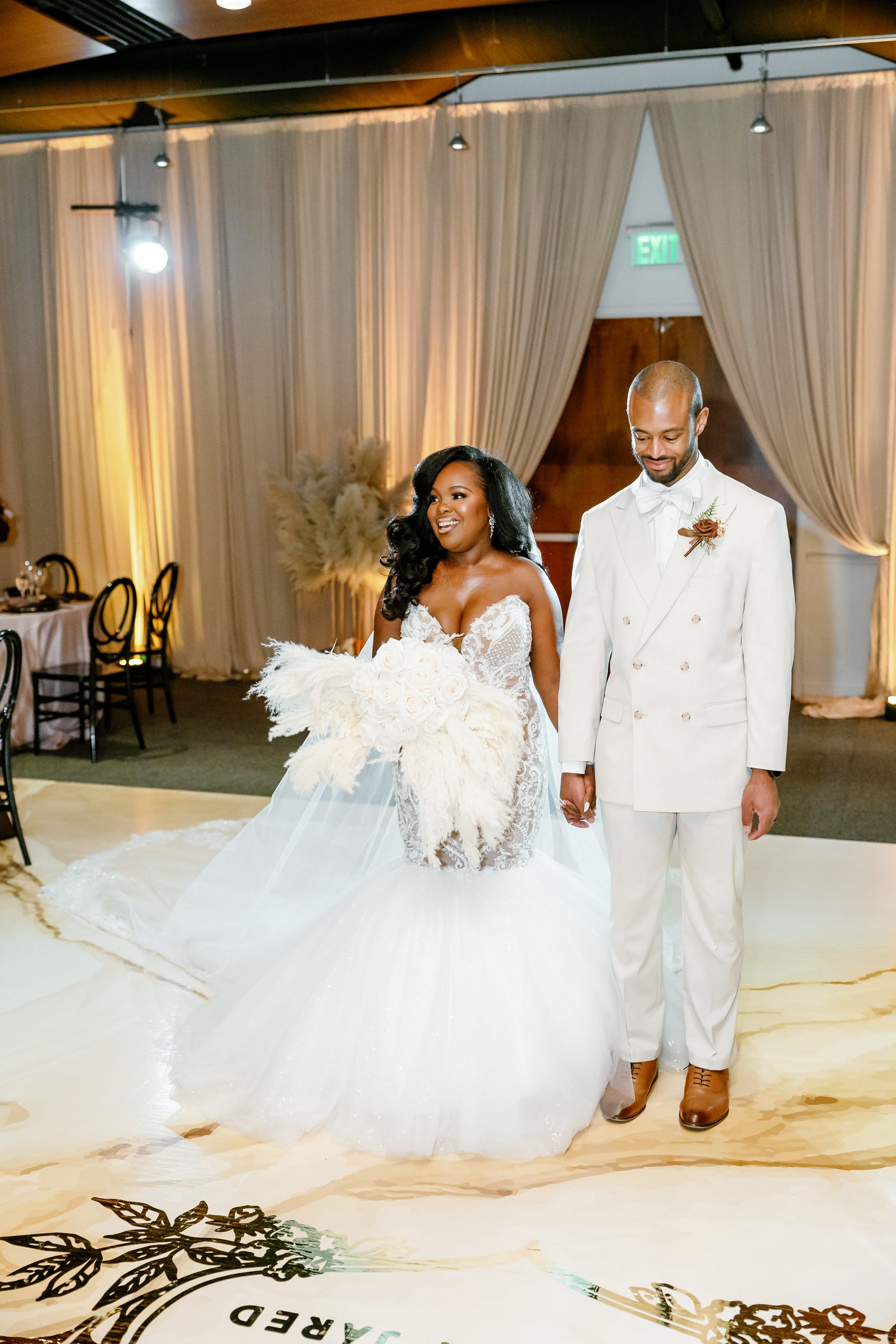 wedding at VisArts in rockville md wedding Photographer in maryland wedding photographer in virginia wedding photographer in washington dc