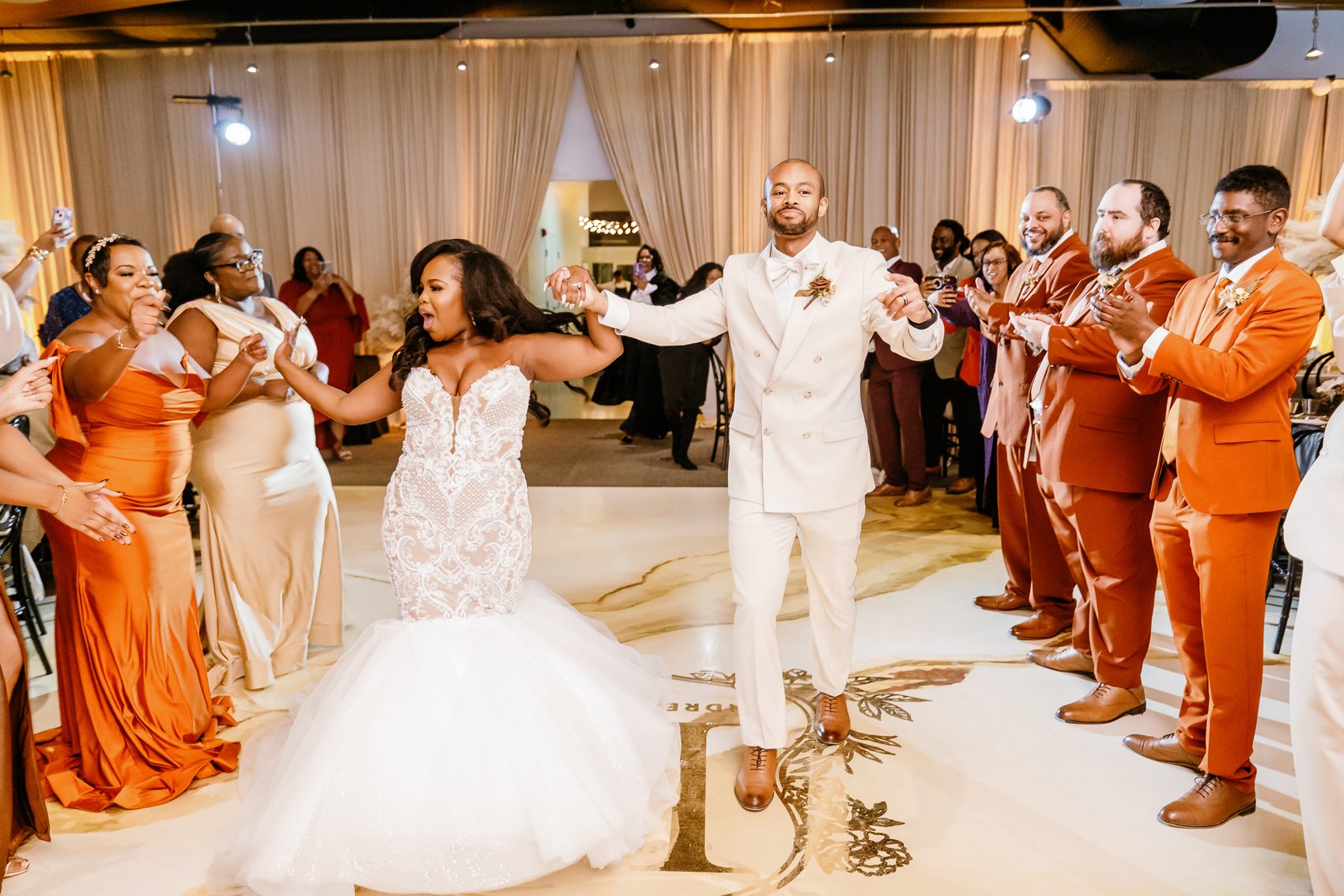 wedding at VisArts in rockville md wedding Photographer in maryland wedding photographer in virginia wedding photographer in washington dc