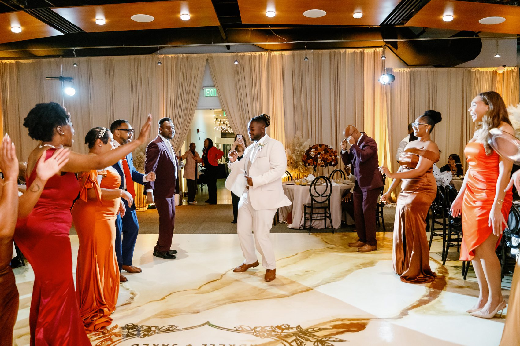 wedding at VisArts in rockville md wedding Photographer in maryland wedding photographer in virginia wedding photographer in washington dc