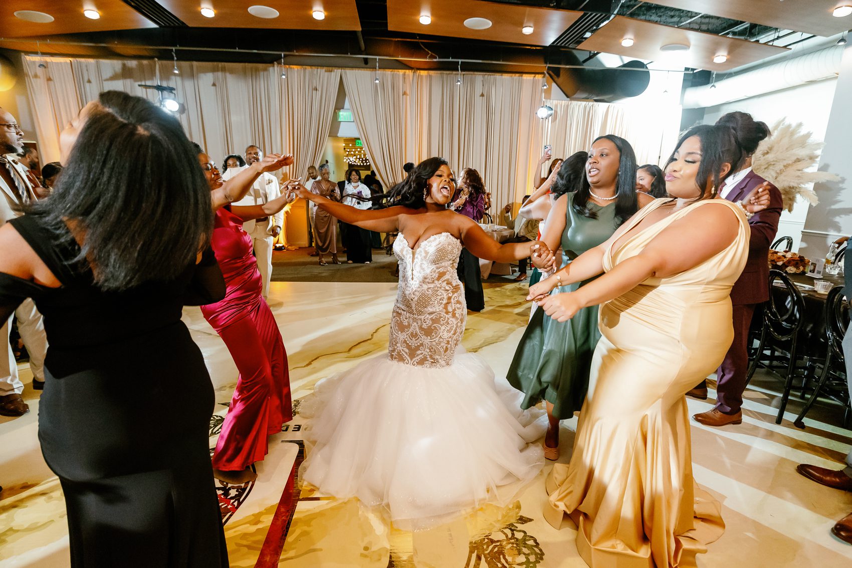 wedding at VisArts in rockville md wedding Photographer in maryland wedding photographer in virginia wedding photographer in washington dc