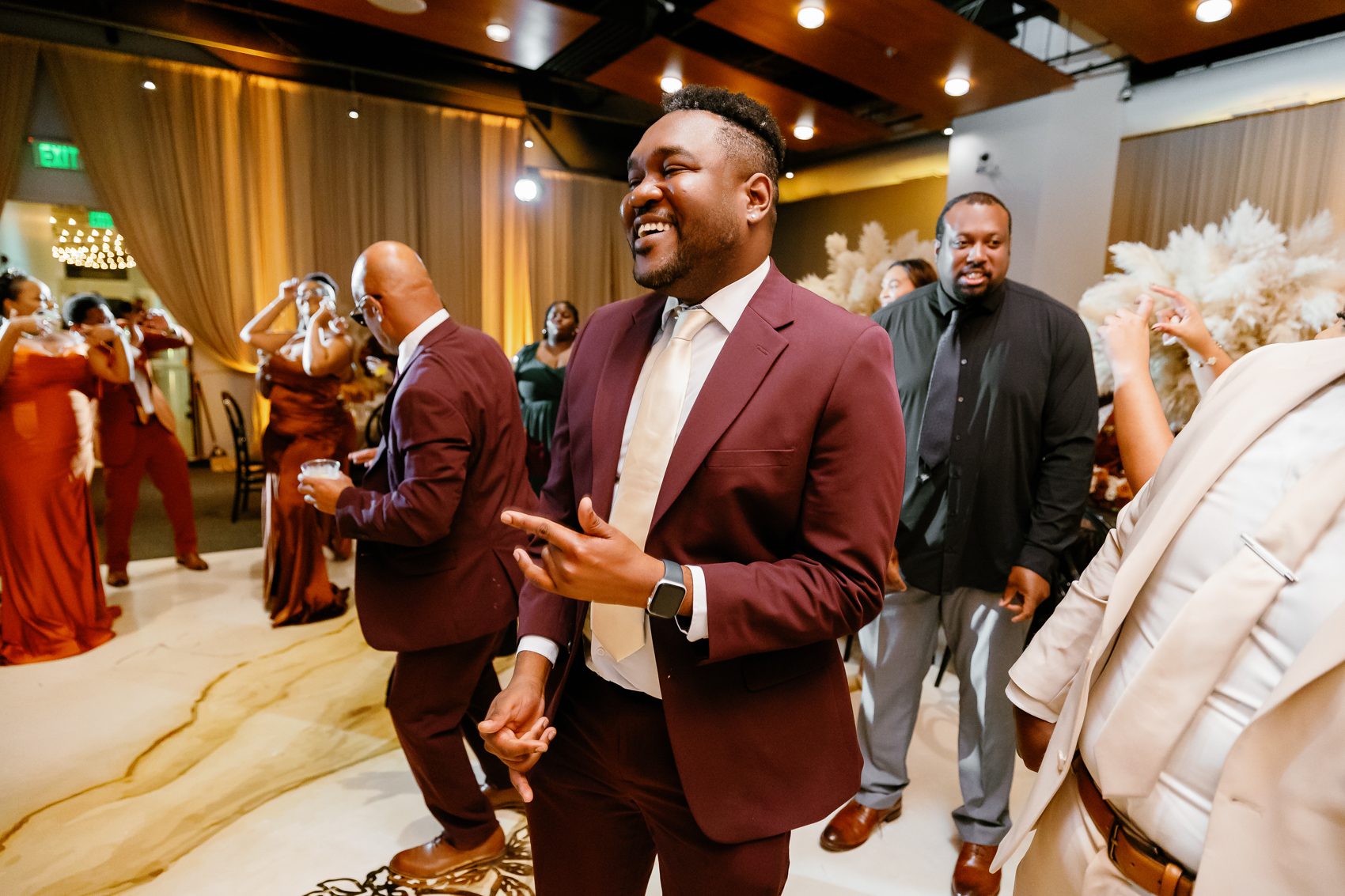 wedding at VisArts in rockville md wedding Photographer in maryland wedding photographer in virginia wedding photographer in washington dc