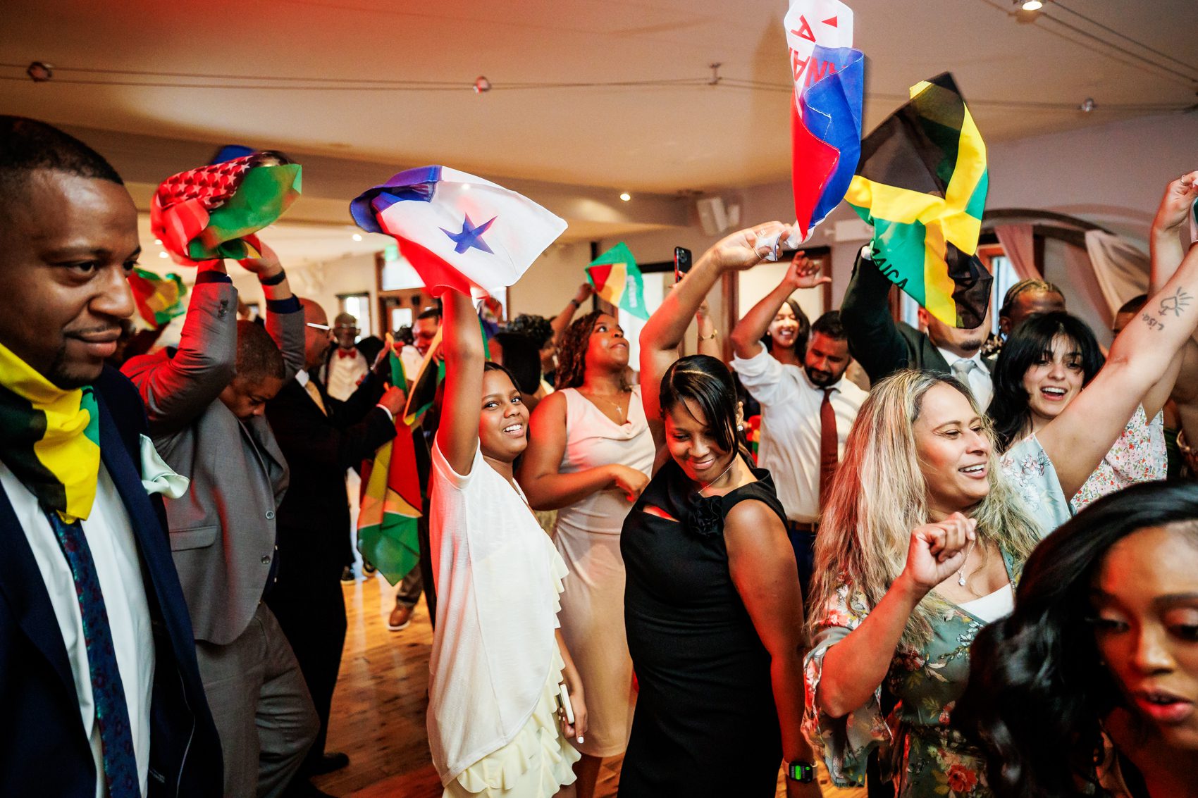 wedding at pinstripes Georgetown in Washington DC wedding photographer in virginia wedding photographer in maryland wedding photographer in washington dc