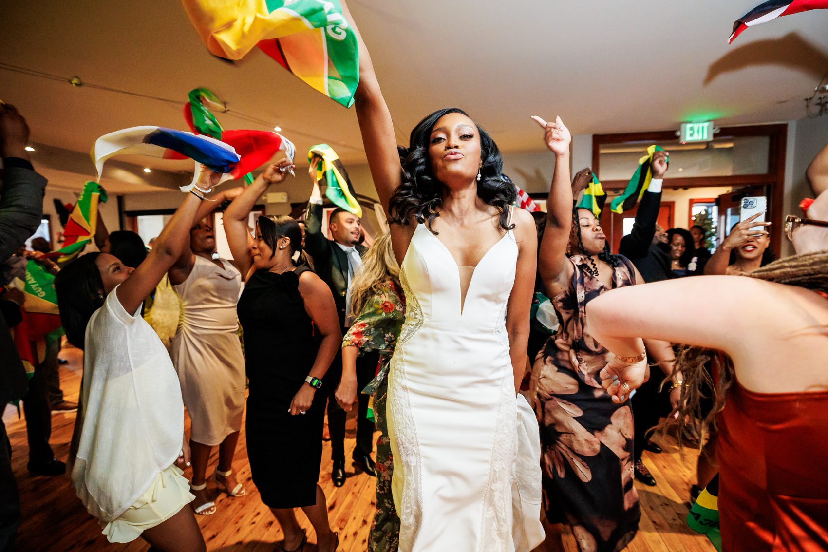 wedding at pinstripes Georgetown in Washington DC wedding photographer in virginia wedding photographer in maryland wedding photographer in washington dc