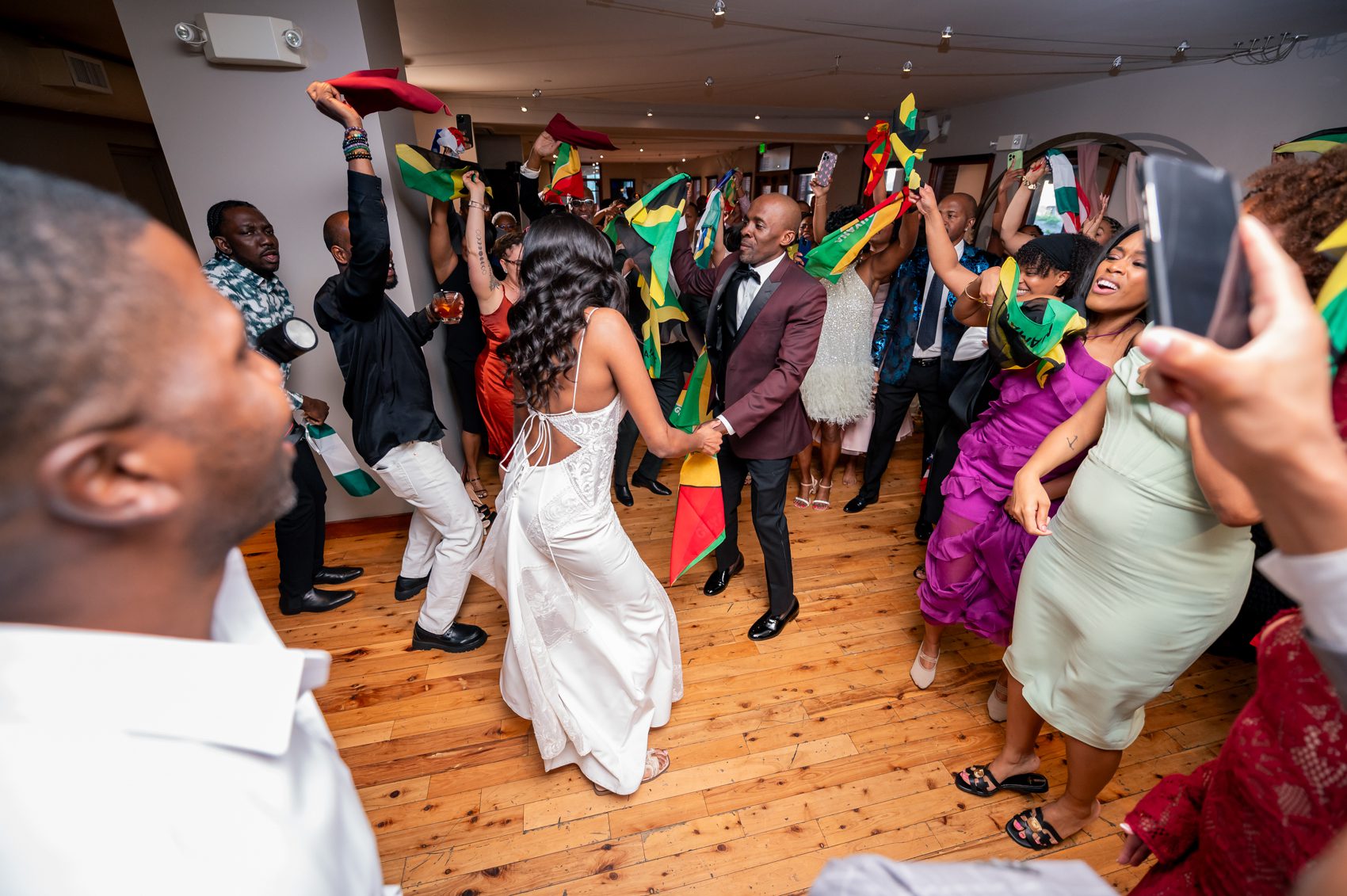 wedding at pinstripes Georgetown in Washington DC wedding photographer in virginia wedding photographer in maryland wedding photographer in washington dc