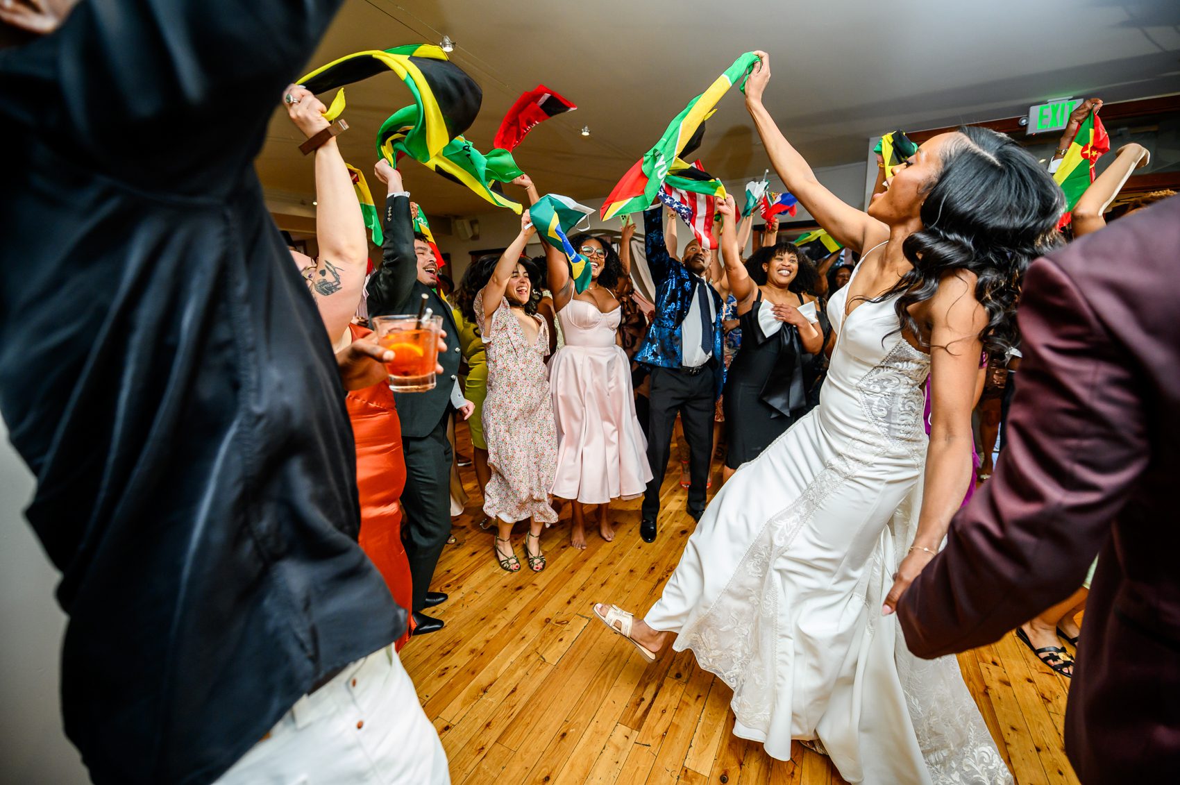 wedding at pinstripes Georgetown in Washington DC wedding photographer in virginia wedding photographer in maryland wedding photographer in washington dc