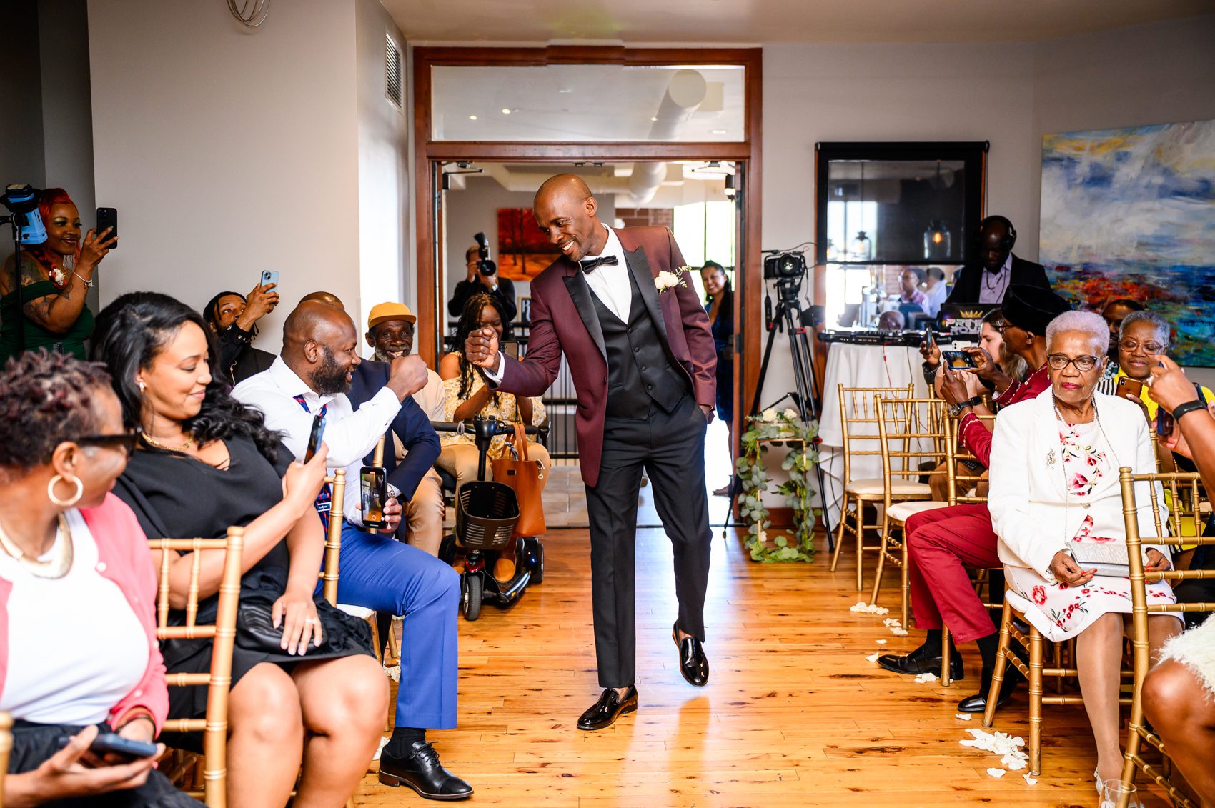 wedding at pinstripes Georgetown in Washington DC wedding photographer in virginia wedding photographer in maryland wedding photographer in washington dc