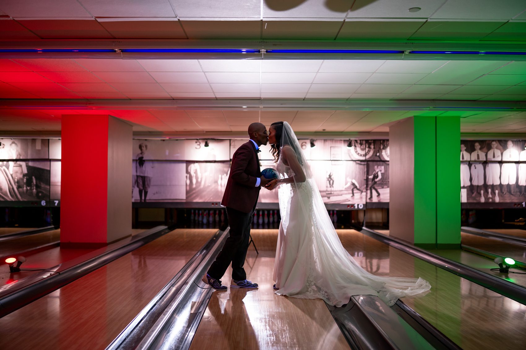 wedding at pinstripes Georgetown in Washington DC wedding photographer in virginia wedding photographer in maryland wedding photographer in washington dc